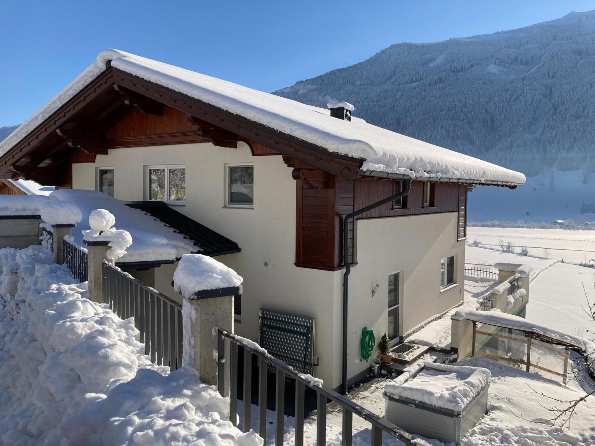 Holiday Apartment In Pinzgau With A Large Terrace Mittersill Exterior photo